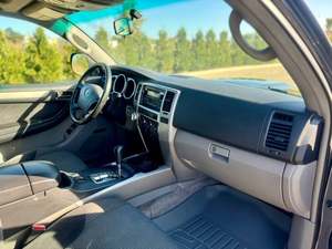 Toyota <span class=keywords><strong>4Runner</strong></span> SR5 2013, 4x4, 4 Puertas, SUV, Volante a la Izquierda, Motor <span class=keywords><strong>V8</strong></span>, Control de Tracción, Ventanas Eléctricas, Asientos de Cuero, 8 Bolsas de Aire, Pantalla Táctil, Cámara Trasera - Product Image 6