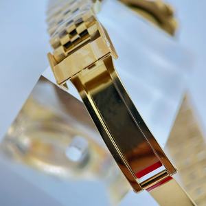 Reloj de Acero Inoxidable de Fábrica ARF de 40 mm de Calidad Superior, Movimiento Mecánico Shanghai, Bisel Dorado y Negro, Resistencia al Agua de 50 Bares - Product Image 4