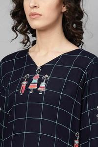 Kurti en soie pakistanaise longue et droite pour femmes et filles pour adultes - Product Image 3