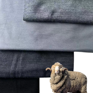Tissu <span class=keywords><strong>jersey</strong></span> en <span class=keywords><strong>laine</strong></span> mérinos certifié OEKO, tissu mélangé tricoté, 14% <span class=keywords><strong>laine</strong></span>, 80% polyester, 6% élasthanne, 190 g/m², 18 microns, pour vêtements haut <span class=keywords><strong>de</strong></span> gamme. - Product Image 1