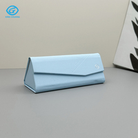 Étui à lunettes rigide pliable personnalisé avec logo triangulaire, design de sublimation, emballage de luxe pour lunettes de soleil