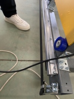 FOSHAN STAR Glas Verticale Folie Snijplotter met PLC & Motor Hoge Productiviteit 1 Jaar Garantie voor Glasproductielijn