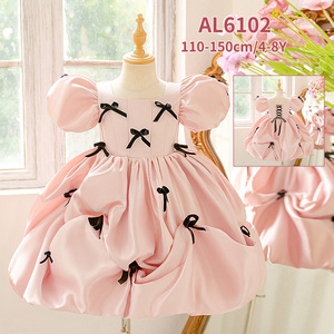 Abito da Principessa per Bambina con Maniche a Sbuffo e Applicazioni di Fiocchi, Scollo Quadrato, Vestito Rosa con Fiori - Vendita all'Ingrosso dalla Fabbrica Meiqiai - Product Image 4