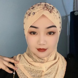 Hijab Istantaneo a Quattro Foglie per Donne Musulmane, Sciarpa Islamica Stile Arabia Saudita e Dubai, Uso Quotidiano - Product Image 4