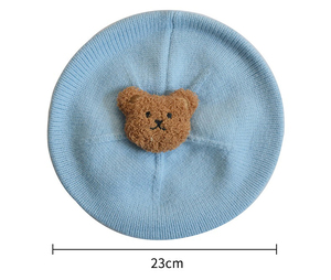 Bonnet personnalisé en tricot doux avec décoration ours en peluche, couleur unie, mignon, tendance, chaud et extensible pour enfants, style bonnet ajusté - Product Image 2