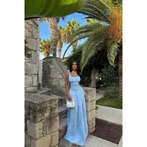 Robe de cocktail longue à bretelles bleues - Product Image 4