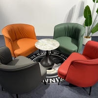 Fauteuil d'appoint plissé modèle 8032, fauteuil rembourré en PU/cuir avec pieds en métal pour salon, salle à manger et café