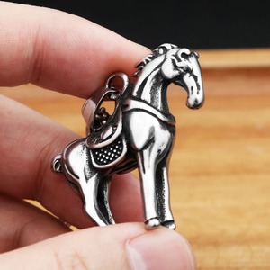 Collier pendentif Cheval du Zodiaque Chinois Yunnique en Acier Inoxydable pour Homme, Chaîne de Pull Tendance Style Viking, Cadeau - Product Image 4
