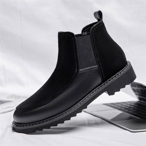 Bottines Chelsea en cuir véritable imperméables pour homme avec doublure en polaire, design haut de gamme - Bottines d'hiver tendance - Product Image 1