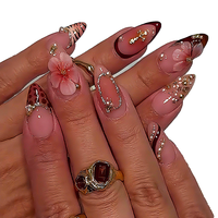 Vente en gros et dropshipping : Faux ongles en acrylique 3D 4211 courts, forme amande, motif floral, avec colle, ongles artificiels pré-dessinés et personnalisables