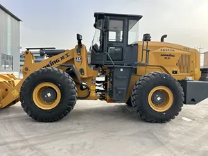 Chargeuse frontale lourde Lonking LG855H de 5 tonnes pour carrière, entrepôt à céréales et manutention de matériaux en vrac - Product Image 2