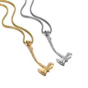Bijoux Hip-Hop pour Hommes, Pendentif Hache en Acier Inoxydable Doré - Product Image 3