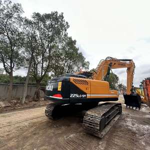 Excavatrice sur chenilles hydraulique Hyundai 225 225LC-9T de grande puissance d'occasion fabriquée au Japon, moteur Cummins 220/210/305, pompe en parfait état de marche - Product Image 5