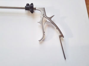 Tıbbi laparoskopik kavisli hemostatik forseps/vasküler tıkanıklık forseps - Product Image 3