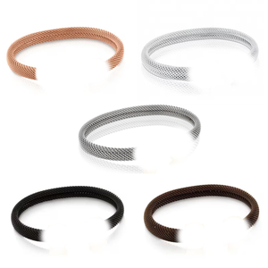 Pulsera de Malla con Cuentas Redondas de Acero Inoxidable para Mujer, Diseño de Oso, Lista para Enviar, Catálogo de Osos, Joyería de Moda, Regalo - Product Image 1