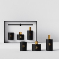 C & H Logo personnalisé de luxe 50 ml 120 ml bocaux en verre arôme liquide naturel parfum aromathérapie ensemble de diffuseur de roseau pour la fête