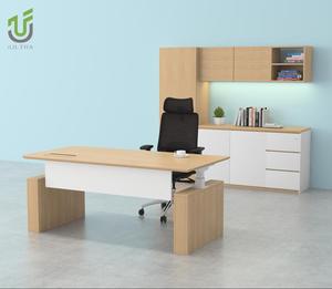 IULTRA Oficina profesional Nogal Altura ajustable Escritorio Diseño moderno Mesa de computadora ajustable personalizable - Product Image 3