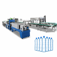 Ligne de production de mise en bouteille de minéraux électrique numérique contrôlée par PLC en acier inoxydable SUS304 avec écran tactile, rinçage, remplissage et bouchage, 8000 BPH