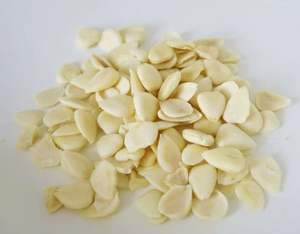 En iyi fiyat iyi Tast kayısı çekirdeği acı ve tatlı kayısı çekirdekleri özü fındık satılık - Product Image 3