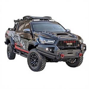 Camioneta Hilux 2024 4x4 Todoterreno con Portaequipajes, Luces LED, Neumáticos R20, Parachoques Delantero Hamer, Acabado Negro Mate - Product Image 1