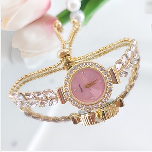 นาฬิกาควอตซ์หญิงนางเงือกประดับเพชรนาฬิกาควอตซ์แบบดึงออกได้ - Product Image 4