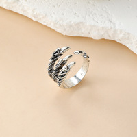 QT Hip Hop Retro Cincin Pria Punk Bentuk Hewan Berlebihan dari Paduan Logam Berlapis Elektro yang Dapat Disesuaikan Aksesoris Fashion