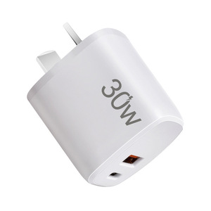 30W GaN PD Charger With <b>Type</b> <b>C</b> Port For Fast Charging Travel <b>Adapter</b> - Product Image 4