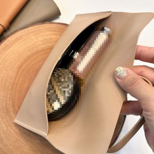 Simple Women Cosmetic Bags <b>Makeup</b> Brush Holder <b>Case</b> Multi Functional Pencil <b>Case</b> PU Leather - Product Image 2
