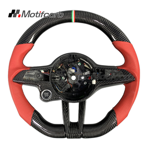 Volante Personalizado de Fibra de Carbono Real con Empuñaduras de Cuero Rojo para Alfa Romeo Giulia, Giulia Quadrifoglio, Giulia Ti 2017-2026 - Product Image 1