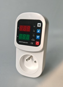Regolatore di Tensione Automatico Monofase 4 KVA con Tensione e Corrente Regolabili, Presa Protettiva Multifunzionale - Product Image 5