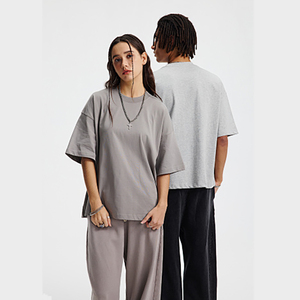 Camiseta <span class=keywords><strong>de</strong></span> algodón 100% <span class=keywords><strong>de</strong></span> gramaje alto, corte ajustado y estilo cropped, con gráfico personalizado, DTG, lavado ácido, corte holgado y bajo sin rematar, para hombre - Product Image 6