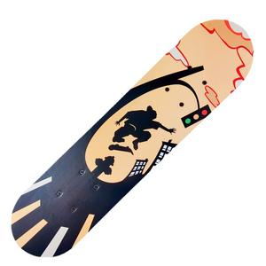 Skateboard cruiser personnalisé de 24 pouces en bois d'érable avec roulements métalliques pour enfants, design durable - Product Image 3