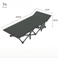 Lit pliant portable léger en métal pour la relaxation et le repos à l'intérieur