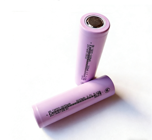 Baterai Lithium-ion 18650 Isi Ulang 3.7V 2600mAh Sel Baterai Lithium-ion 18650 Silinder Baterai Lithium 18650 - Product Image 4