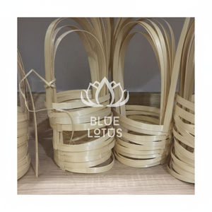 MEILLEUR PRIX Porte-gobelet en bambou Blue Lotus 2025 Base compacte pour tasse à café - Product Image 1