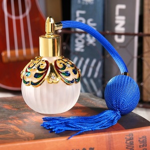 50ML Dubai <span class=keywords><strong>Parfum</strong></span> Bouteille Petit <span class=keywords><strong>Parfum</strong></span> Vintage Décor Huile Essentielle Bouteilles En Verre pour L'<span class=keywords><strong>eau</strong></span> Voyage Portable Remplissage - Product Image 3