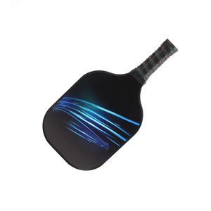 Juego de palas de Pickleball, 2 raquetas, 4 pelotas, bolsa de transporte de nailon, base de fibra de carbono antideslizante para deportes al aire libre - Product Image 4