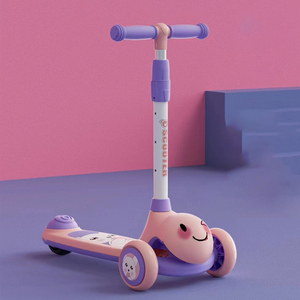 Patinete Infantil Plegable de Acero de Alta Calidad con Tres Ruedas y Asiento Ajustable en Altura para Niños de 2 a 10 Años - Product Image 3