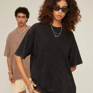 T-shirt unisexe en coton 100% de haute qualité, effet vieilli, logo vintage, délavé à l'acide, effet pierre, 230 grammes, personnalisable pour sérigraphie - Product Image 1