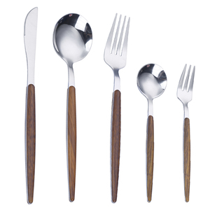 Ensemble de couverts en acier inoxydable <span class=keywords><strong>Ernesto</strong></span> Lidl, vente flash, Jomu, fourchette et <span class=keywords><strong>couteau</strong></span> dorés, couverts de restaurant 5 étoiles - Product Image 1