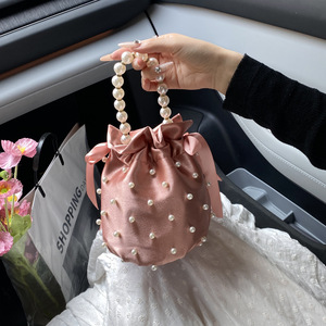 Bolso de mano tipo cubo con diseño exclusivo y correa de hombro/cruzada para mujer - Product Image 3