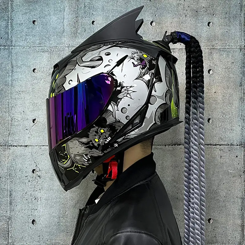 Casques de moto en fibre de carbone couverture intégrale accessoires rabattables casque pour hommes avec rétro smart classique