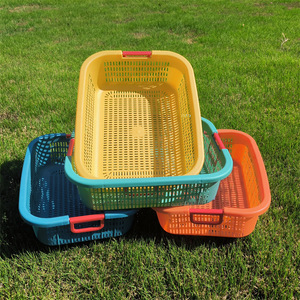 Cesta de Almacenamiento Rectangular de Plástico 30x23x9cm con Asas para Lavar y Organizar Vegetales en la Cocina - Product Image 2