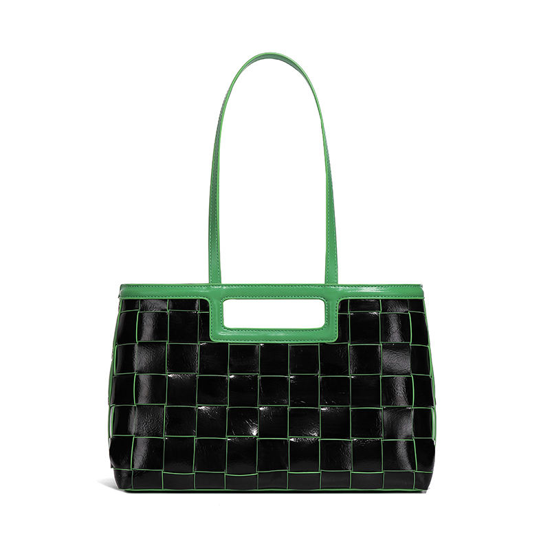 B1832#dark green