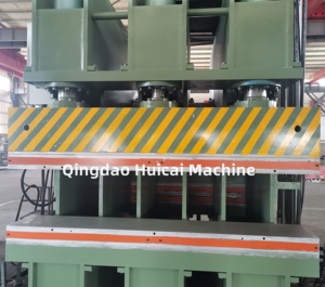Machine <span class=keywords><strong>de</strong></span> vulcanisation <span class=keywords><strong>de</strong></span> haute qualité pour ligne <span class=keywords><strong>de</strong></span> Production <span class=keywords><strong>de</strong></span> courroie en V presse hydraulique bande transporteuse en <span class=keywords><strong>caoutchouc</strong></span> avec composants <span class=keywords><strong>de</strong></span> base pompe à moteur - Product Image 4