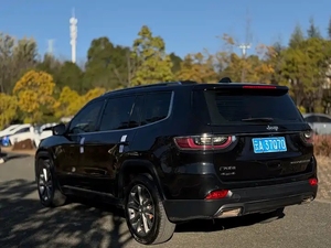 Jeep Grand Commander Usado 2018 2019 2020, Edición Premium de Lujo 4WD Euro V SUV, Personalización Interior Disponible - Product Image 6