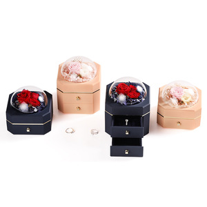 Caja de embalaje de joyería de una sola capa con cajón para anillos de flor eterna, superventas transfronteriza al por mayor, caja para propuesta de matrimonio/aniversario - Product Image 3