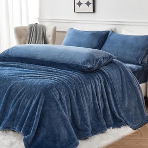 Luxe hiver 4 pièces rayé <span class=keywords><strong>flanelle</strong></span> polaire ensembles de draps épaissir chaud moelleux ensemble de literie housse de couette <span class=keywords><strong>taie</strong></span> d'<span class=keywords><strong>oreiller</strong></span> King Size en gros - Product Image 6