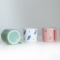 Mug au design unique, style Niche Ins, pour café et eau, mignon, en céramique pressée à la main, compatible lave-vaisselle et micro-ondes, mug de bureau pour couple, cerise