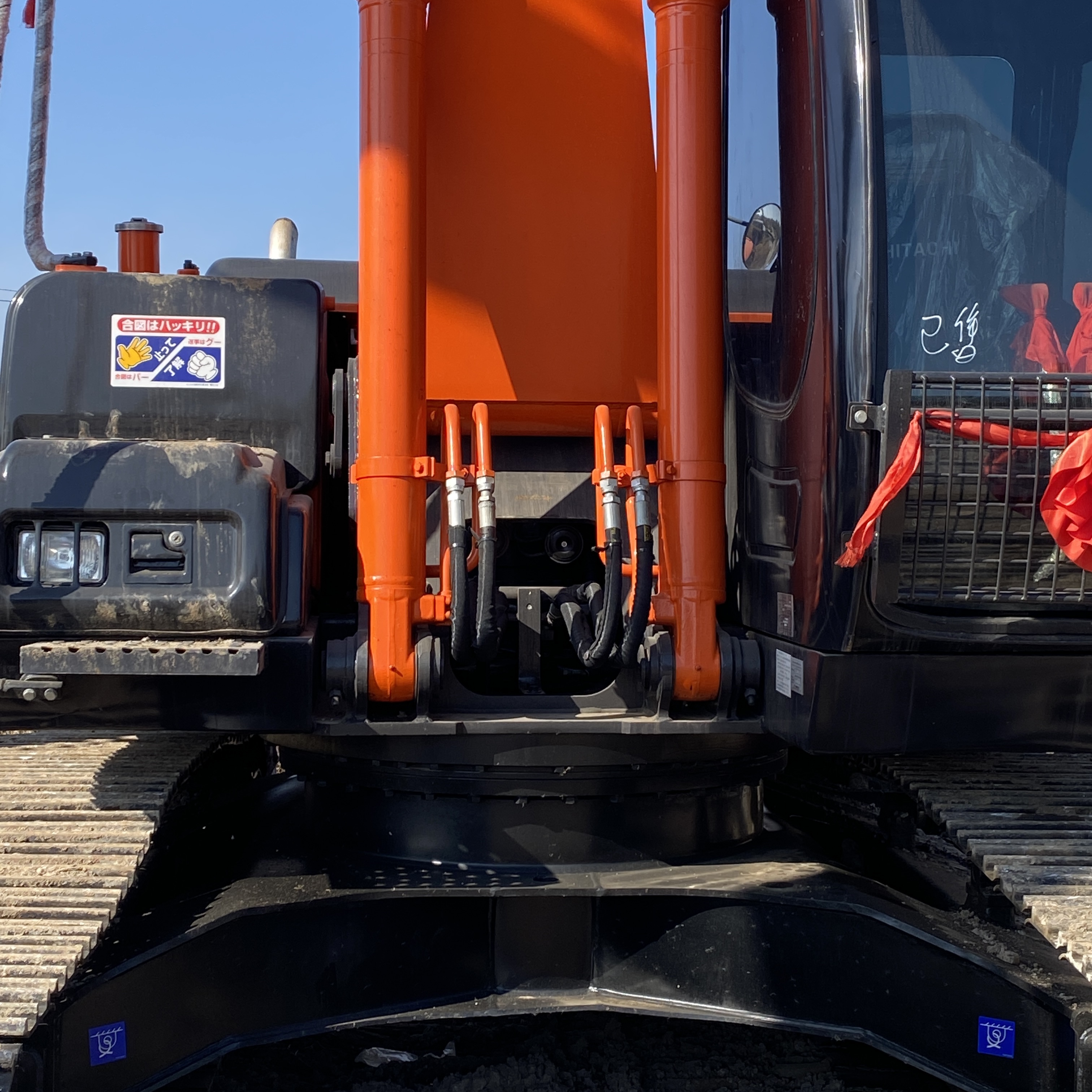 Used Hitachi Zx200 Big 20ton Japan Hydraulic Crawler Excavator